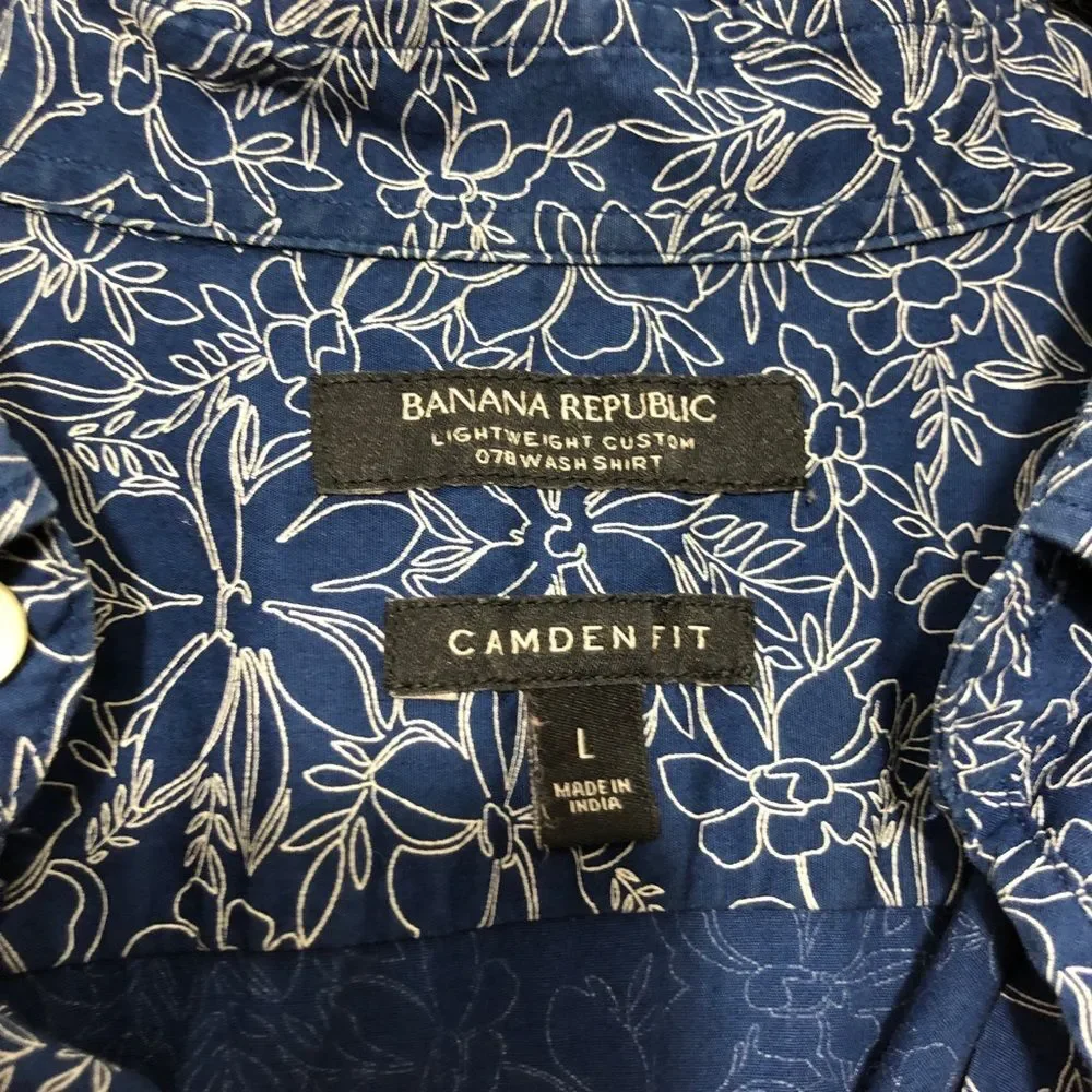 Banana Republic Shirt Mens Large Blue White Camden Fit Floral Short Sleeves